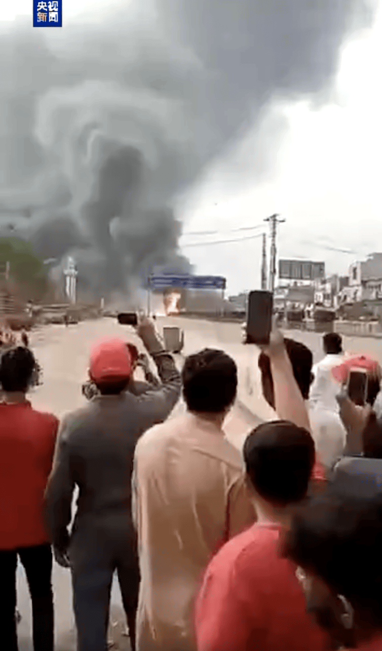 皇冠信用网出租代理_印度：已摧毁拉合尔的防空系统皇冠信用网出租代理！巴基斯坦：击落超25架印度无人机！美国领事馆发布重要消息