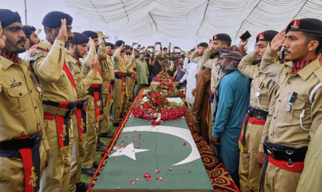 皇冠信用网开户_空战大败后不到48小时皇冠信用网开户,印度再次挑衅巴第二大城市,巴军转身突袭印度无人机基地!