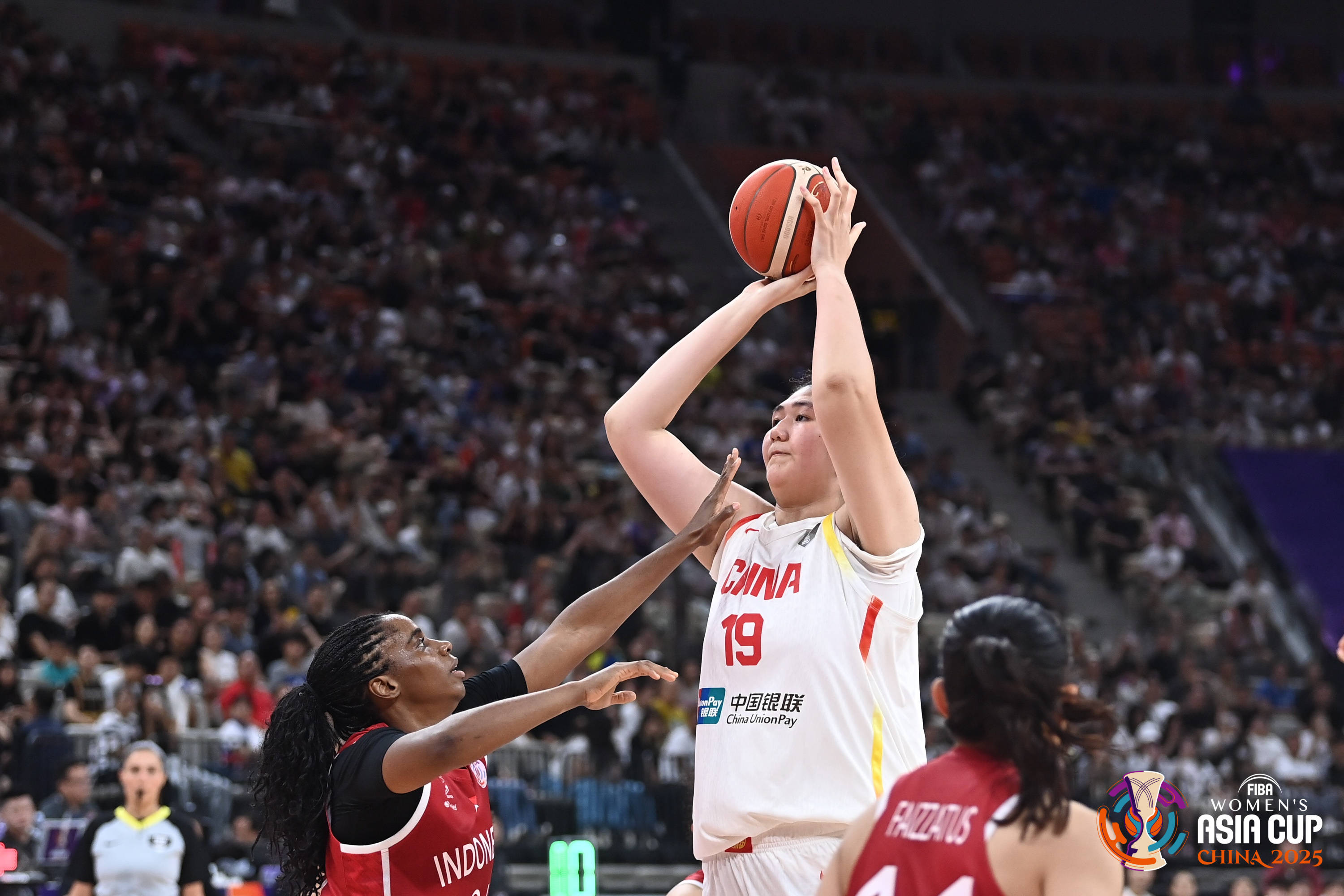 皇冠登3代理_亚洲杯-张子宇11分钟13分 中国女篮狂胜印尼51分