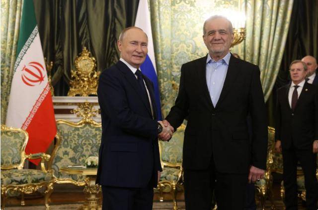 沙勒罗瓦vs邓打_伊朗高层控诉俄罗斯:背后捅刀不配当盟友沙勒罗瓦vs邓打!中国才是更可靠伙伴?