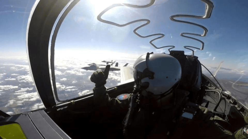 SC维尔vs杜伊斯堡_中航重磅官宣：歼-20S性能升级SC维尔vs杜伊斯堡，飞行距离再破纪录，国防实力再创新高！