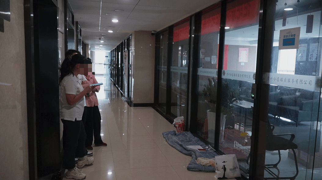 波兰乙组联赛_确认过眼神波兰乙组联赛,两天就闪婚!不到一年被离婚,寻妻小伙:为了结婚我家花了30万