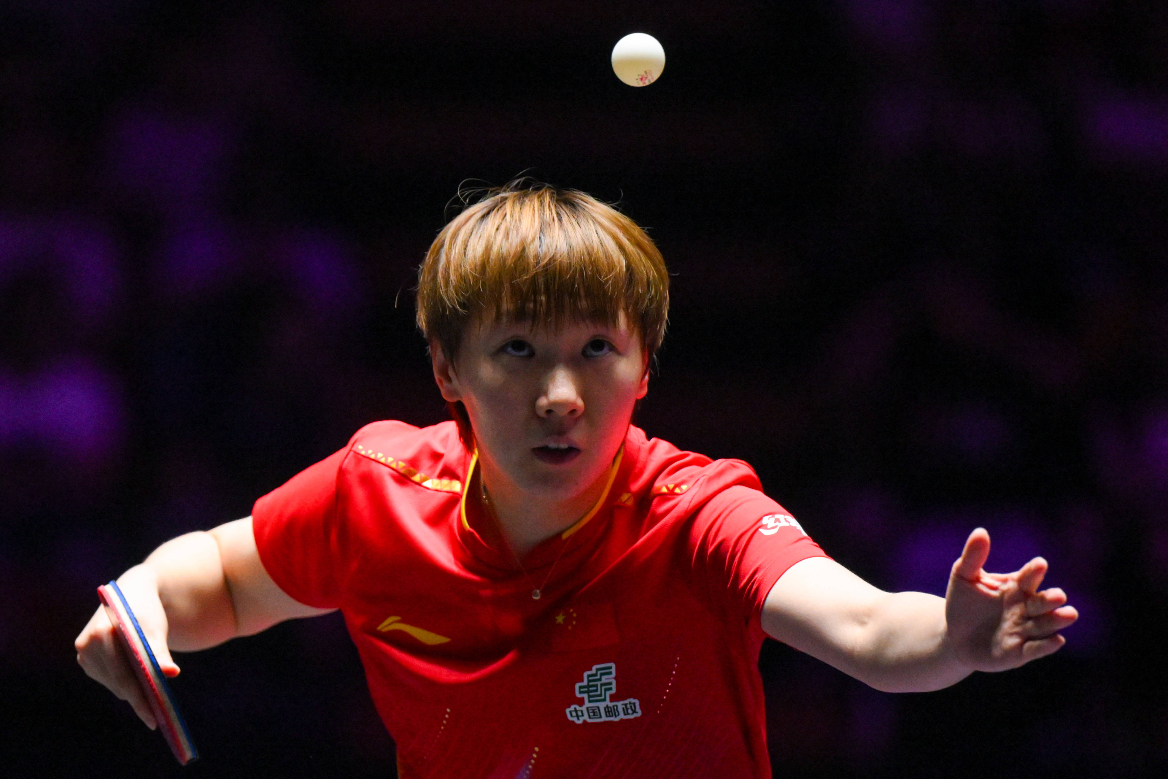 阿森纳vs诺丁汉森林_(体育)乒乓球——WTT澳门冠军赛:王曼昱晋级女单四强
