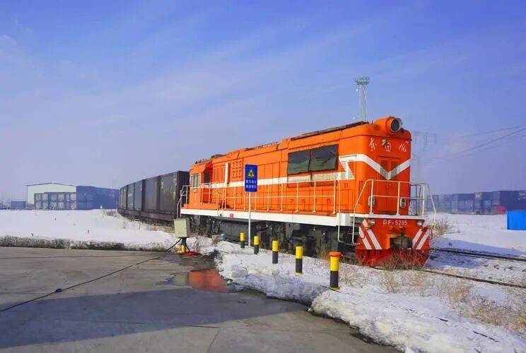 皇冠信用網押金多少_波兰坚决不让中方过境皇冠信用網押金多少,中欧班列恢复遥遥无期,无奈中方只有改道