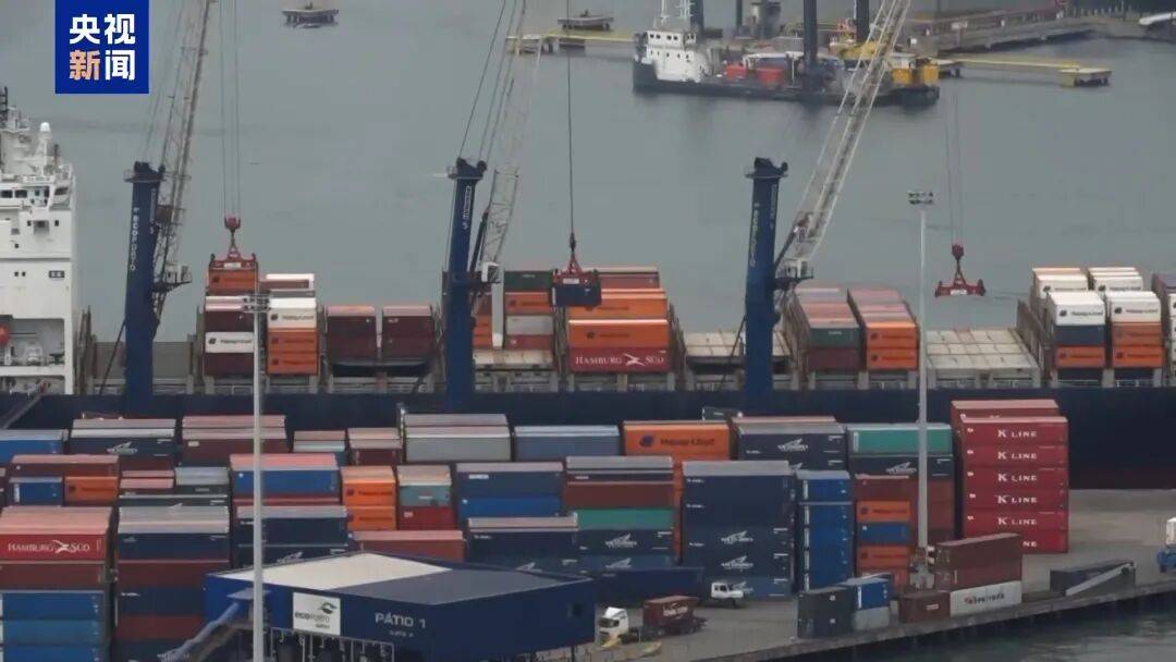 皇冠信用网APP下载_卢拉与特朗普通电话皇冠信用网APP下载,要求美国撤销对巴西征收40%关税,两人同意尽快面对面会晤并交换电话号码