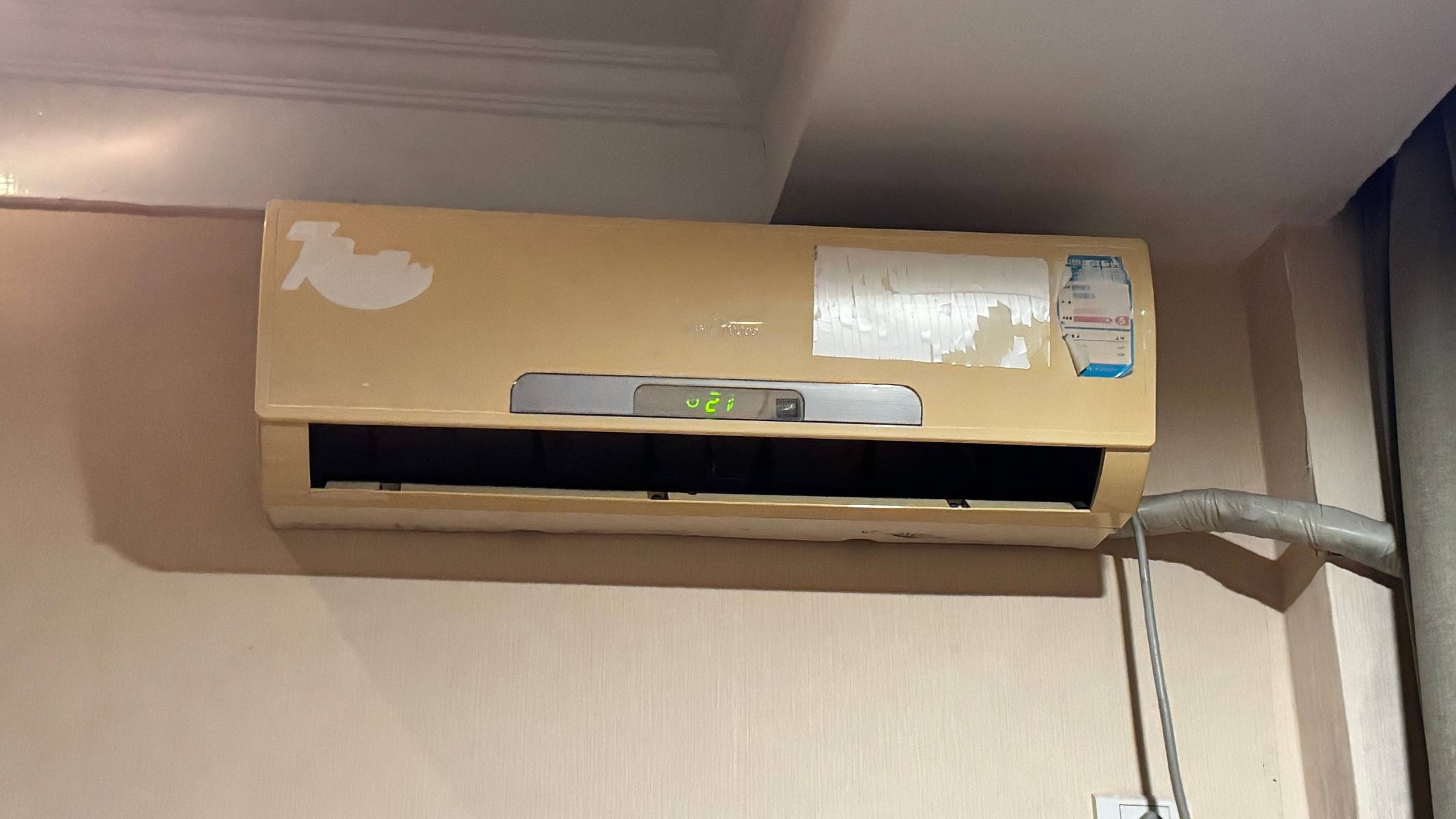 如何申请皇冠信用網_7小时“铁腚”大巴游老年团全纪录：不在家里做饭如何申请皇冠信用網，我出门就像打鸡血