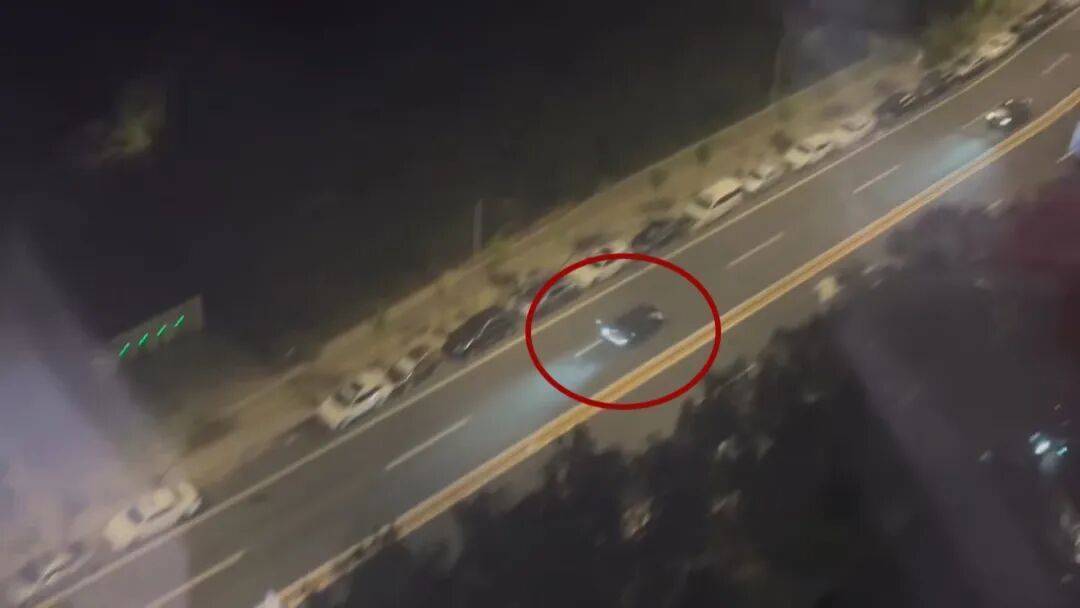 如何注册皇冠足球代理_多名未成年人驾兰博基尼深夜炸街如何注册皇冠足球代理，警方回应