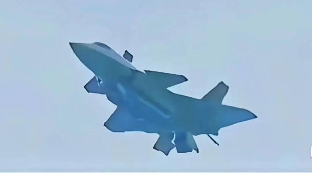 皇冠信用网需要押金吗
_中国垂直起降战斗机曝光皇冠信用网需要押金吗
!多个方案竞争?会装备075吗?