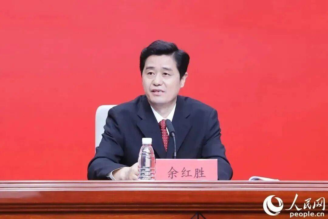 皇冠体育App下载
_湖南任免3位副省长