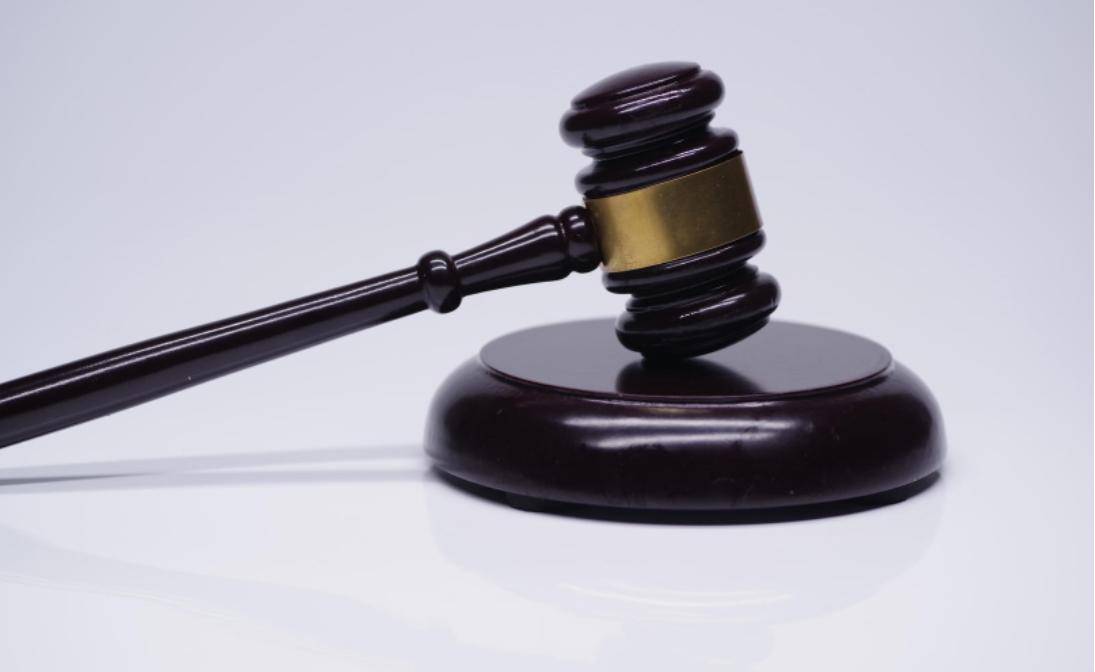 帕尔梅拉斯足球_少年在出租屋去世帕尔梅拉斯足球，房东以“凶宅”贬值为由向其父母索赔12万元被驳回