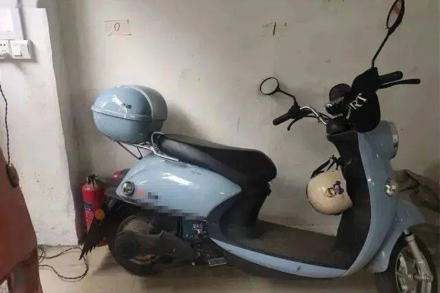 皇冠体育App下载
_集中曝光皇冠体育App下载
!郑州市2025年11月共发生13起电动自行车火灾!