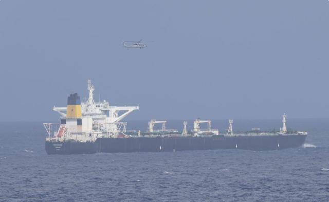 皇冠信用网最新地址_中国油轮被扣皇冠信用网最新地址,特朗普宣布:船和油全都要!30万桶俄油顺利通关?