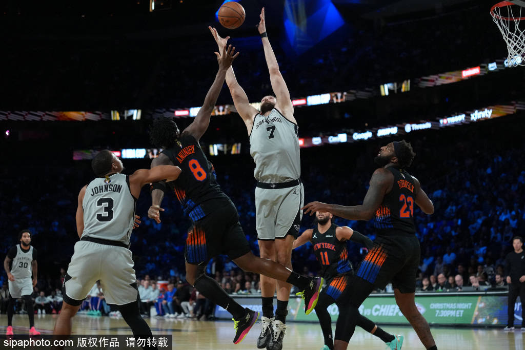 皇冠信用网登2代理_马刺新星文班亚马膝盖过度伸展 幸免重大伤病 球队未来仍存隐忧