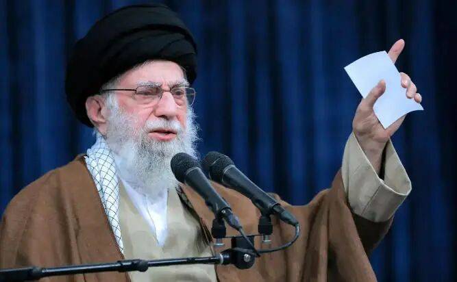 皇冠信用盘_特朗普：对伊朗所有贸易伙伴征收25%关税