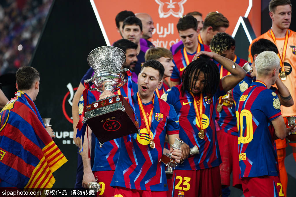 皇冠代理登入
_5-3日本险爆冷皇冠代理登入
,点球大战晋级,亚洲杯4强产生,国足有机会冲击决赛