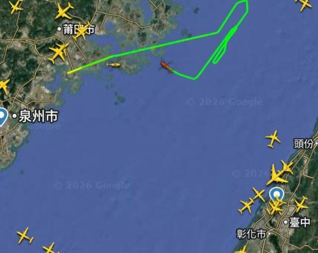 皇冠信用网会员注册网址_特朗普离场与中方通话!美舰硬闯台海皇冠信用网会员注册网址,解放军反制吓到台当局?